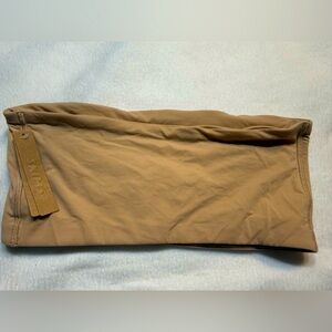 SKIMS Fits Everybody Bandeau. Size Medium. Clay.
